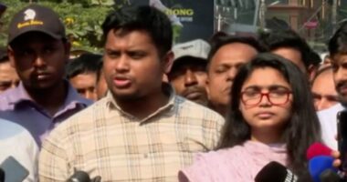 শেখ হাসিনার ফাঁসি দেখা পর্যন্ত আল্লাহ যেন খালেদা জিয়াকে বাঁচিয়ে রাখেন : হাসনাত