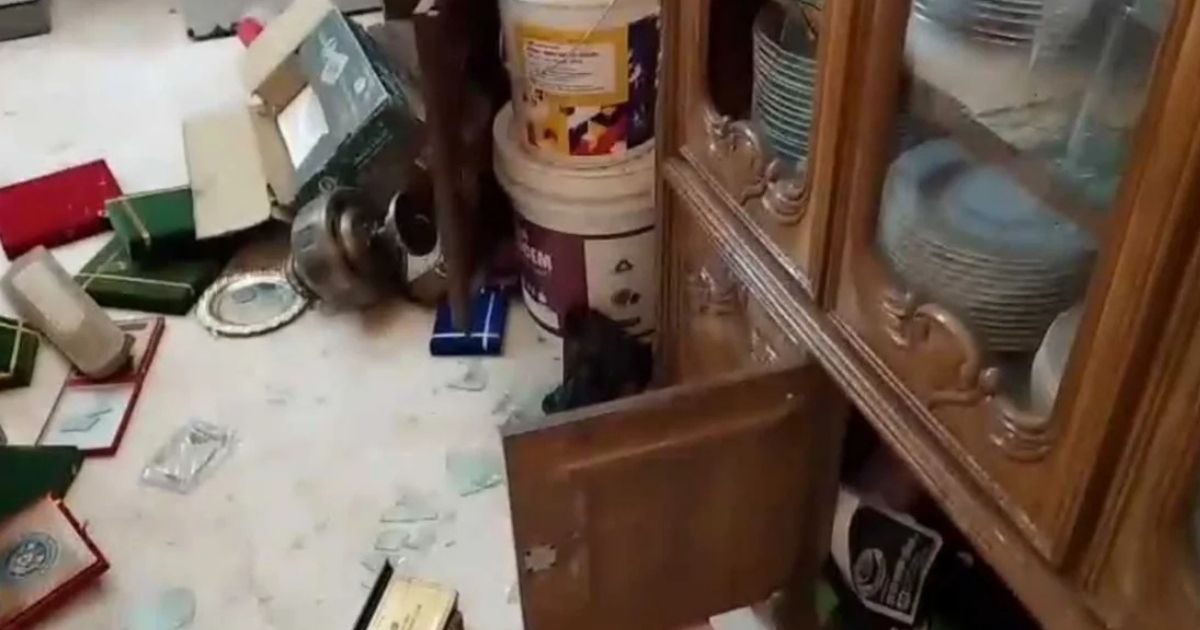 সাবেক রাষ্ট্রপতি আবদুল হামিদের বাড়িতে হামলা-ভাঙচুর