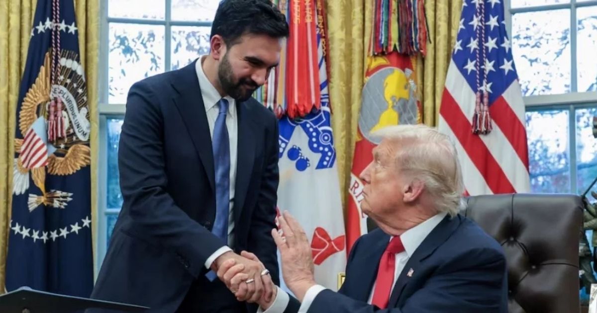 চরম বিরোধী ট্রাম্প-মামদানির বৈঠক ছিল হাসিমুখ-প্রশংসা-আন্তরিকতায় পূর্ণ