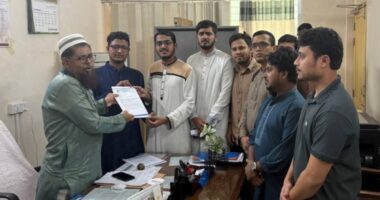 ২৭ নভেম্বরের মধ্যেই জকসুর দাবিতে স্মারক প্রদান জবি ছাত্রশিবিরের