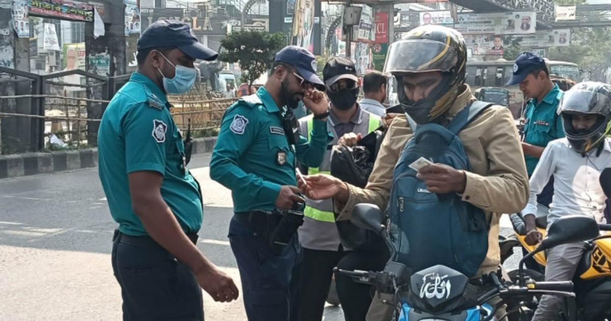 রাস্তায় দাঁড়াতেই পারেনি কার্যক্রম নিষিদ্ধ আ.লীগ, কোনো প্রভাব ছিল না ‘লকডাউনের’