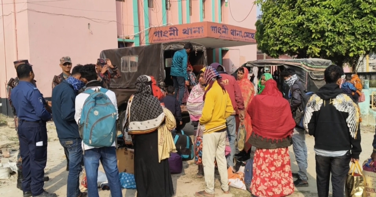 মেহেরপুরের তেঁতুলবাড়িয়া সীমান্ত দিয়ে ৩০ জনকে পুশ-ইন করেছে বিএসএফ