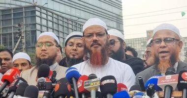 খালেদা জিয়াকে দেখতে এভারকেয়ার হাসপাতালে গেলেন সৈয়দ ফয়জুল করীম