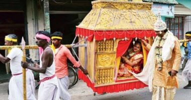 বদলে গেছে বাঙালির বিয়ে সংস্কৃতি: পালকি–বাইসাইকেল থেকে মোটরগাড়ি ও ইভেন্ট ম্যানেজমেন্টে