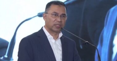 আমাকে বিদায় দিতে দয়া করে কেউ এয়ারপোর্টে যাবেন না : তারেক রহমান