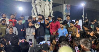 হাদির রক্তের শপথ : ‘আমরা প্রত্যেকে এখন হাদি’