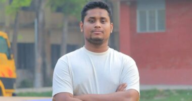 'আমাদের পথ ধ্বংসের নয়, বরং পুনর্গঠনের,সবাই শান্ত ও ঐক্যবদ্ধ থাকুন' : হাসনাত আবদুল্লাহ