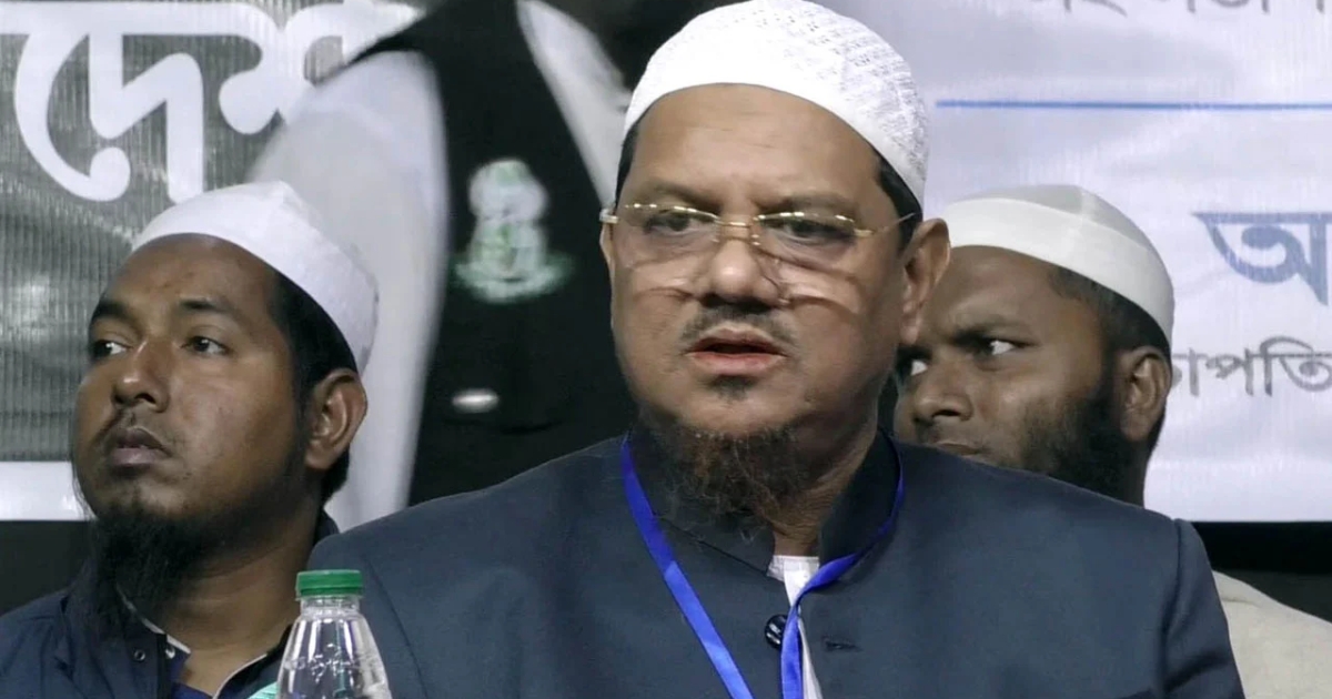 যেসব উপদেষ্টাদের দেশপ্রেম নেই, তাদের পদত্যাগ করা উচিত : চরমোনাই পীর