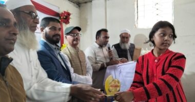 নেত্রকোনায় ভাষাসৈনিক এসকে চৌধুরী শিক্ষা মেধাবৃত্তি পেয়েছে ৩০শিক্ষার্থী