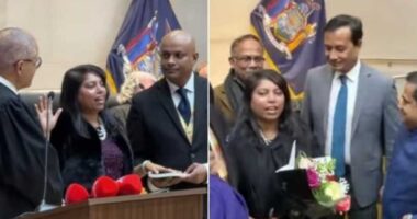 পবিত্র কুরআনে হাত রেখে মার্কিন বিচারালয়ে বিচারপতির শপথ নিলেন বাংলাদেশি বংশোদ্ভূত সোমা সাঈদ