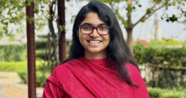 মাত্র ২৯ ঘণ্টার মধ্যেই নির্ধারিত ৪৭ লাখ টাকার লক্ষ্যমাত্রার  সহযোগিতা পেলেন তাসনিম জারা