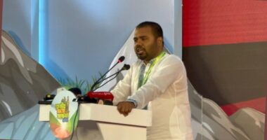 ‘নারায়ে তাকবীর’ স্লোগান দেওয়ায় পরিবারকে নিয়মিত হুমকি দেওয়া হতো : শহীদ হাদির বড় ভাই