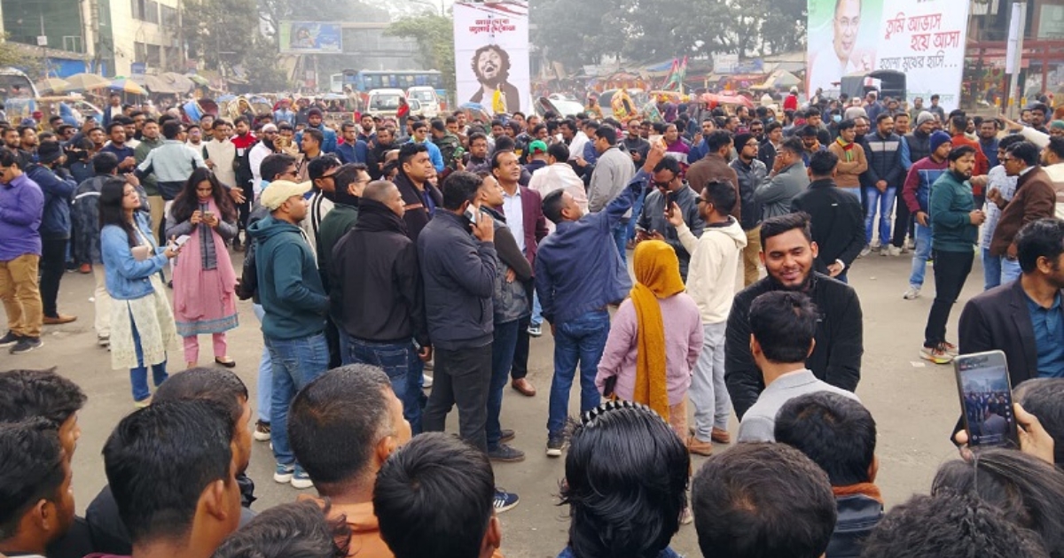 শহীদ ওসমান হাদির কবর জিয়ারতে যাবেন তারেক রহমান, শাহবাগে ছাত্রদলের অবস্থান