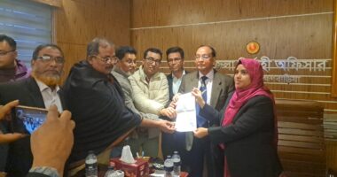 দাখিল করলেন মনোনয়নপত্র অটল এম.এ খালেক পিএসসি