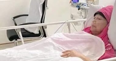 আবারও ‘ক্রিটিক্যাল’ খালেদা জিয়ার অবস্থা, নেওয়া হয়েছে ‘ভেন্টিলেশনে সাপোর্টে ’