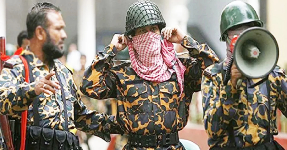 নজিরবিহীন ঘটনা শুনে হাবিলদার জসিমকে সুবেদার ইসহাক : ‘বাবারে-ওপরের দিকে তাকাইয়ো না, নিচের দিকে তাকাও’