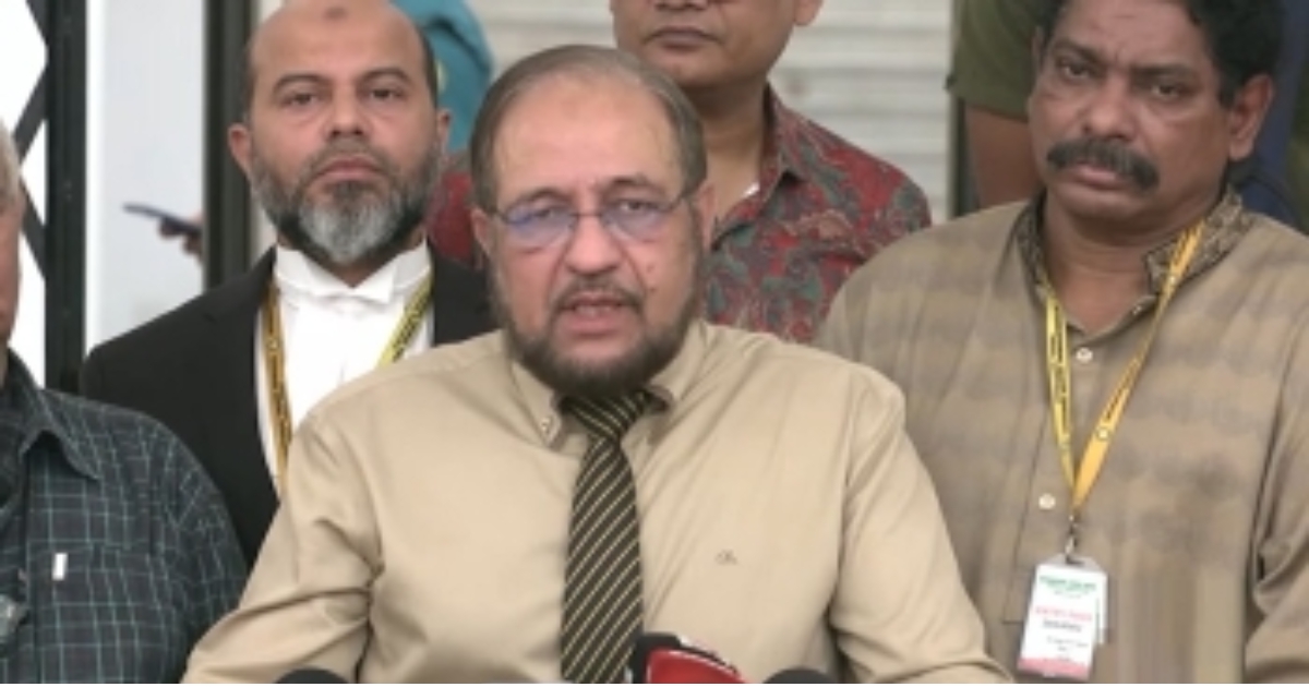 ভারত যতদিন টুকরা টুকরা না হয়ে যাবে, কেয়ামত পর্যন্ত তারা বাংলাদেশকে শান্তিতে থাকতে দিবে না : আমান আযমী