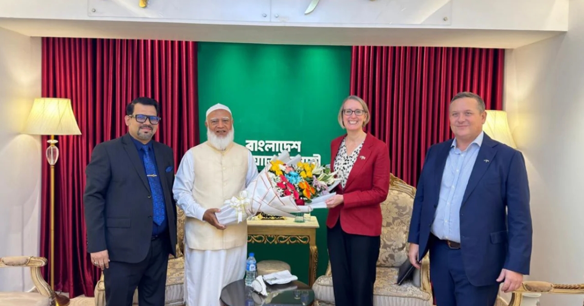 জামায়াত আমিরের সঙ্গে ব্রিটিশ হাইকমিশনার সারাহ কুকের সৌজন্য সাক্ষাৎ