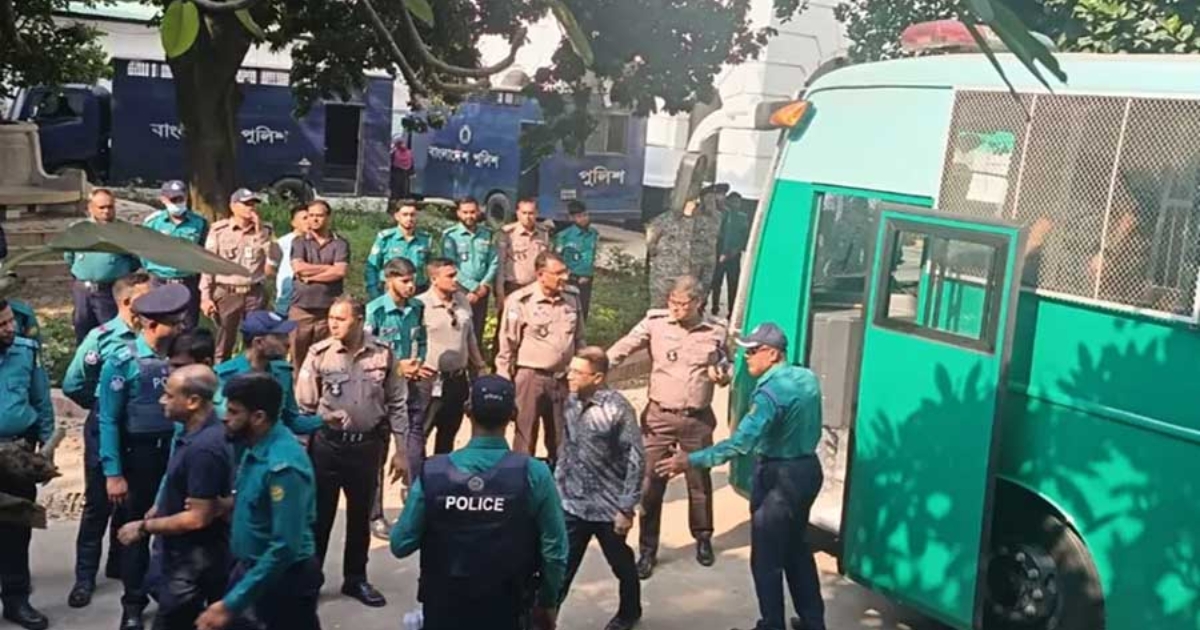 গুম ও আয়নাঘর নির্যাতন মামলায় তিন সেনা কর্মকর্তা ট্রাইব্যুনালে হাজির