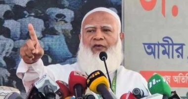 জামায়াত ধর্মকে নিয়ে ব্যবসা করে না, যারা নির্বাচন  এলে তসবিহ নিয়ে ঘুরে তারাই ধর্ম নিয়ে ব্যবসা করে : জামায়াত আমির