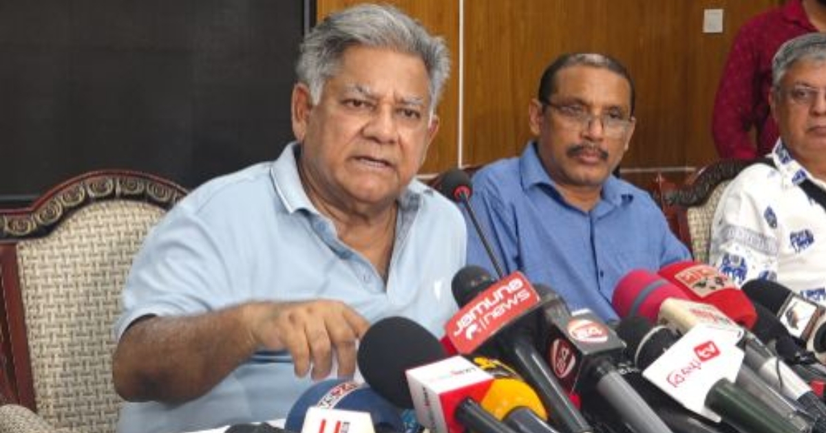 বাংলাদেশের ঐতিহাসিক শ্রম সংস্কার বিশ্বস্বীকৃতি পেল, এক বছরে অভূতপূর্ব অগ্রগতি : শ্রম উপদেষ্টা