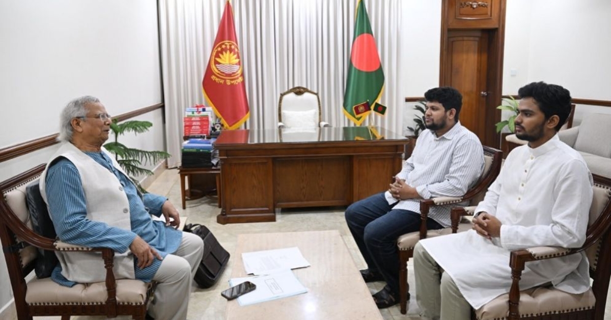 মাহফুজ-আসিফের পদত্যাগপত্র গ্রহণ করেছেন প্রধান উপদেষ্টা