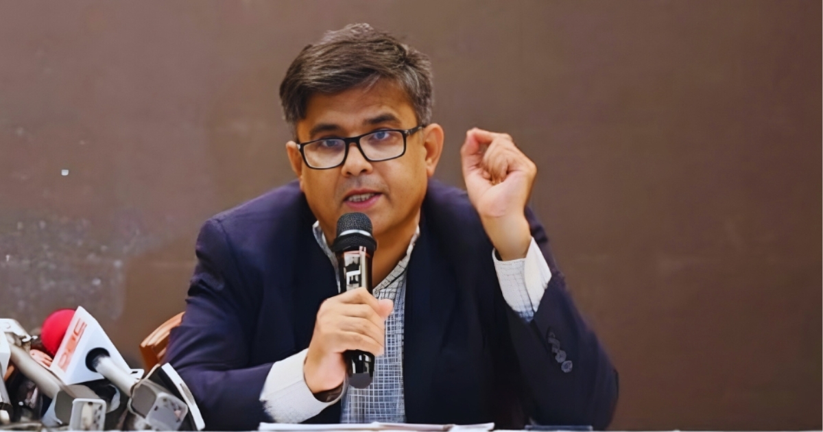 একজন সাবেক সাংবাদিক হিসেবে শুধু এটুকুই বলতে পারি, আমি দুঃখিত : শফিকুল আলম