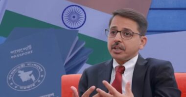 পরিস্থিতি উন্নতির সঙ্গে সঙ্গে বাংলাদেশে থাকা ভারতীয় সব ভিসাকেন্দ্র সম্পূর্ণভাবে চালুর বিষয়ে সিদ্ধান্ত নেওয়া হবে : প্রণয় ভার্মা