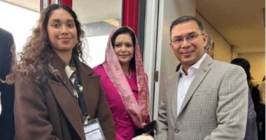 বৃহস্পতিবার দুপুর ১১টা ৫৫ মিনিটে সপরিবারে নিজ মাতৃভূমিতে ফিরবেন তারেক রহমান