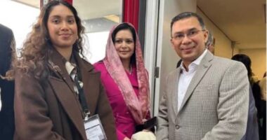 দীর্ঘ প্রবাসজীবন শেষে, আজ সন্ধ্যা সোয়া ৬টায়  সপরিবার নিয়ে লন্ডন ছাড়ছেন তারেক রহমান