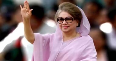 দিনাজপুর-৩ আসনে বিএনপির চেয়ারপারসন খালেদা জিয়ার পক্ষে মনোনয়নপত্র সংগ্রহ