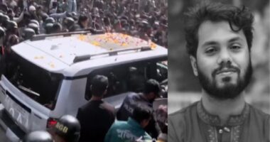 ঢাবি কেন্দ্রীয় মসজিদ প্রাঙ্গণে হাদির সমাধিস্থলে পৌঁছেছেন তারেক রহমান