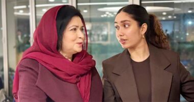 এনআইডির জন্য মেয়ে জাইমাকে নিয়ে ইসিতে জোবাইদা রহমান