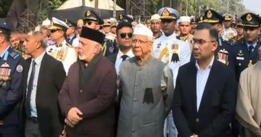 অল্প কিছুক্ষণের মধ্যে শুরু হচ্ছে জানাজা