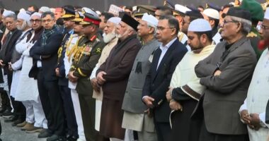 জনসমুদ্রে সম্পন্ন হলো বেগম জিয়ার জানাজা