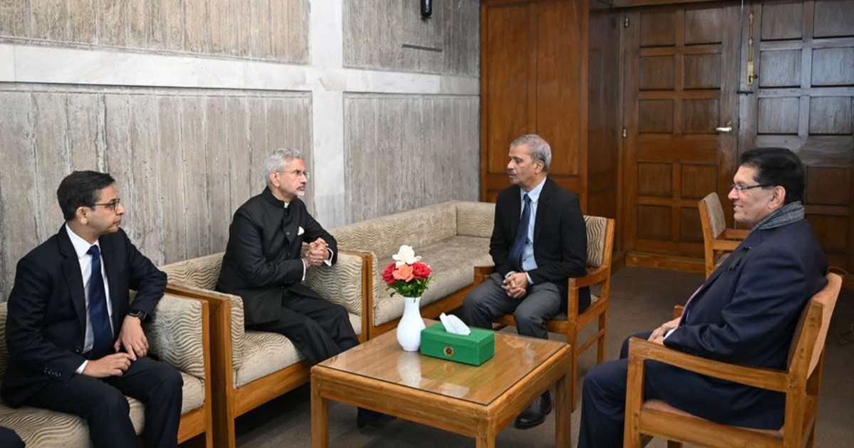 জানাজায় অংশ নিতে আসা জয়শঙ্কর ও আয়াজ সাদিকের সঙ্গে দুই উপদেষ্টার সাক্ষাৎ