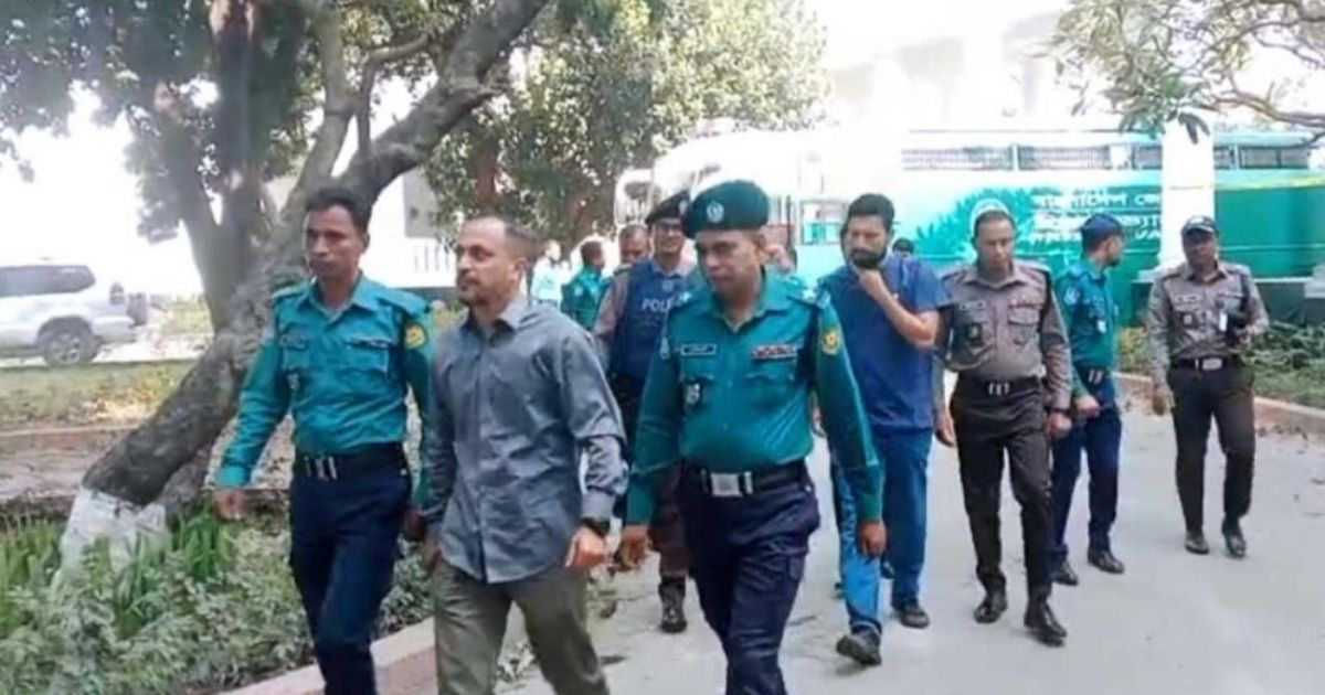 রামপুরা ২৮ হত্যা—কড়া নিরাপত্তায় ট্রাইব্যুনালে দুই সেনা কর্মকর্তা