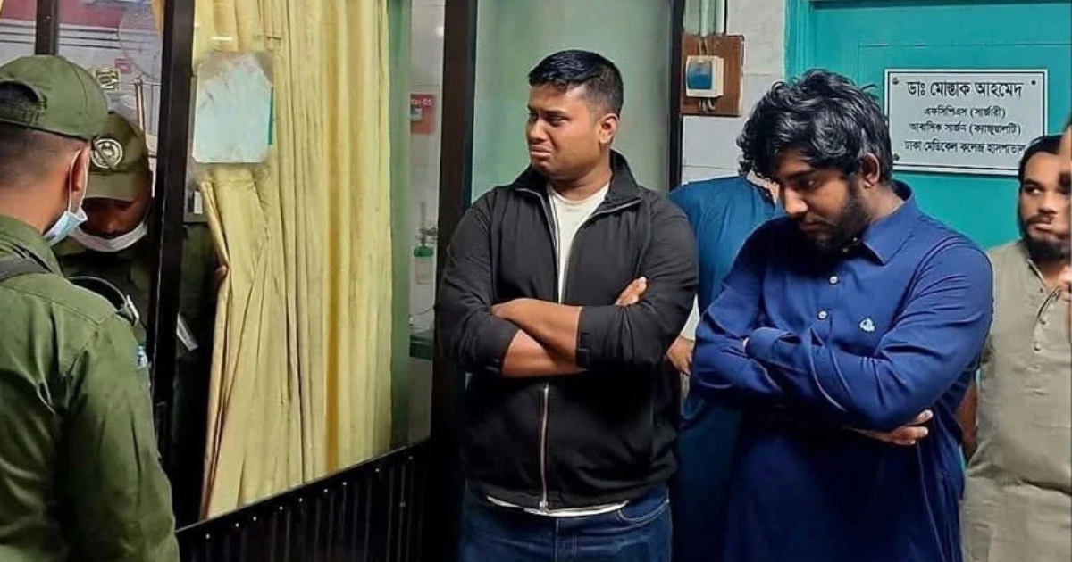 ওসমান হাদিকে দেখতে গিয়ে হাসপাতালে অঝোরে কাঁদলেন হাসনাত আব্দুল্লাহ