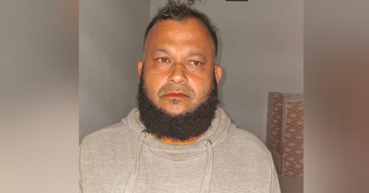 বিস্ফোরক মামলায় শ্রমিক লীগ নেতা শফিকুলসহ দুইজন কারাগারে