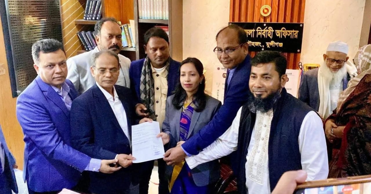 ত্রয়োদশ সংসদ নির্বাচন: মুন্সিগঞ্জে বিএনপির তিন প্রার্থীর মনোনয়নপত্র দাখিল