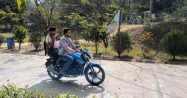 ‎কুবি ভর্তি পরীক্ষায় ছাত্রদলের বাইক সার্ভিস