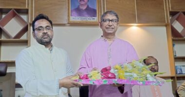 তারেক রহমানের আদর্শে অনুপ্রাণিত হয়ে, জাতীয় পার্টির নেতাকর্মীদের বিএনপিতে যোগদান