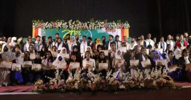 মুন্সিগঞ্জে মেধাবৃত্তি পরীক্ষায় উত্তীর্ণ ১৪৬ শিক্ষার্থীকে সংবর্ধনা