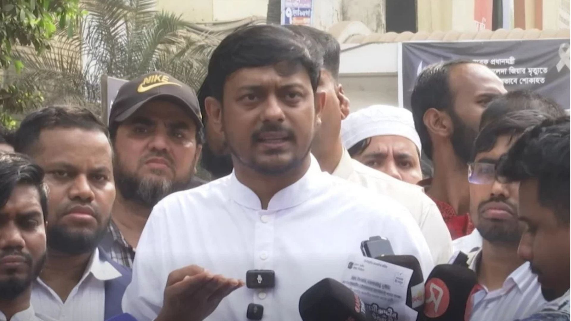 তারেক রহমান গণতন্ত্রকে হত্যা করছেন: নাসীরুদ্দীন পাটওয়ারী