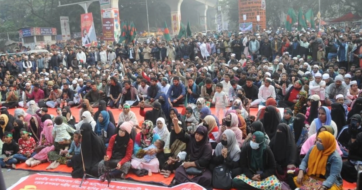 বিচার না হওয়া পর্যন্ত রাজপথে থাকার ঘোষণা ইনকিলাব মঞ্চের