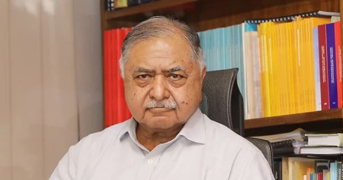 ড. কামাল হোসেন গুরুতর অসুস্থ, নেয়া হয়েছে হাসপাতালে