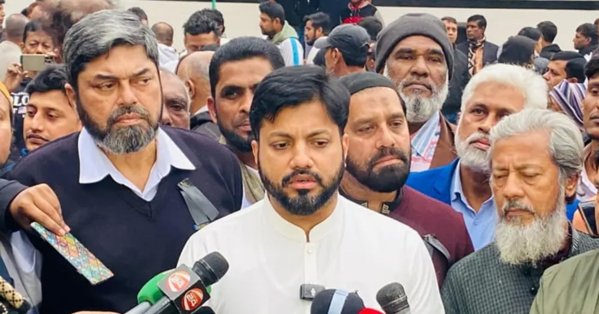 মোস্তাফিজ শুধু খেলোয়াড় নন, বাংলাদেশের প্রতিনিধি, আইপিএল সম্প্রচার বন্ধ সময়োপযোগী ও সাহসী পদক্ষেপ : ইশরাক