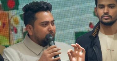 গণভোটে ‘না’ পাস হলে গণঅভ্যুত্থান ব্যর্থ হবে, দেশ আবার আগের ব্যবস্থাতেই ফিরে যাবে : নাহিদ ইসলাম