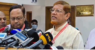 ডামি ফ্যামিলি-হেলথ কার্ড বিলির মাধ্যমে ভোটাররা প্রতারিত হচ্ছে : জামায়াতের অভিযোগ