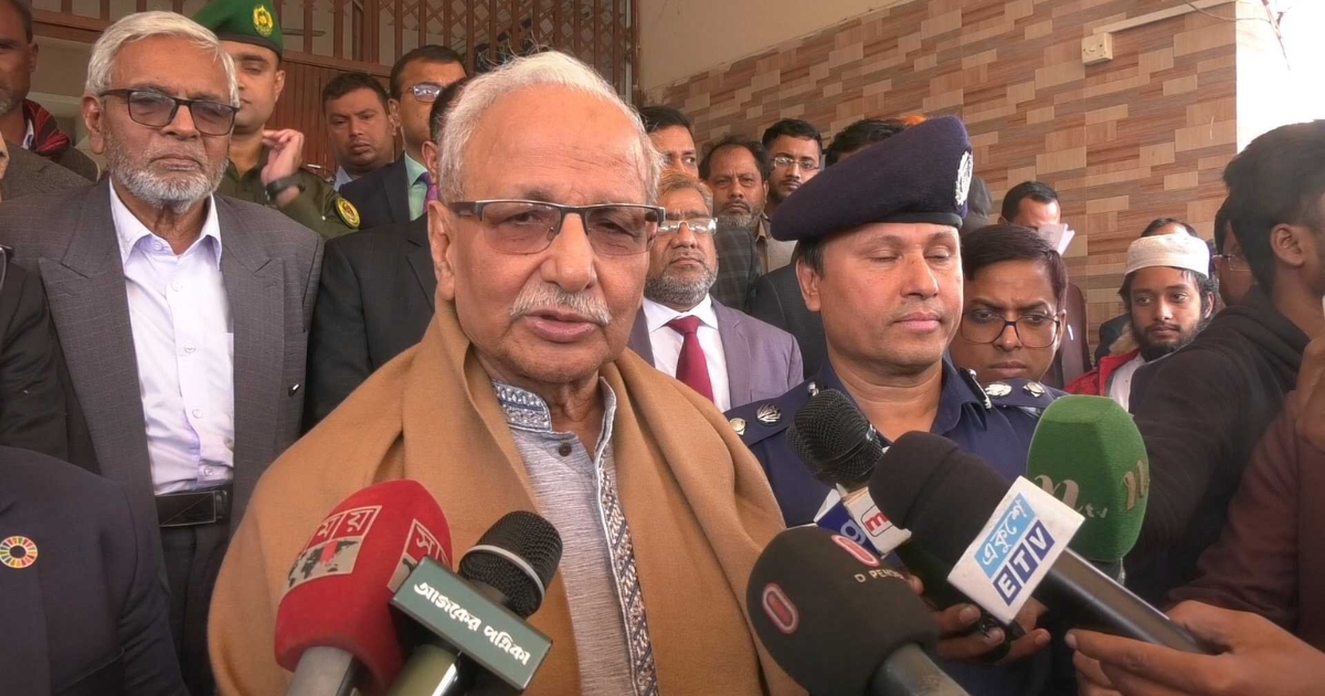 গণভোটে ‘হ্যাঁ’ দিলেই স্বৈরতন্ত্রের অবসান হবে না : বদিউল আলম